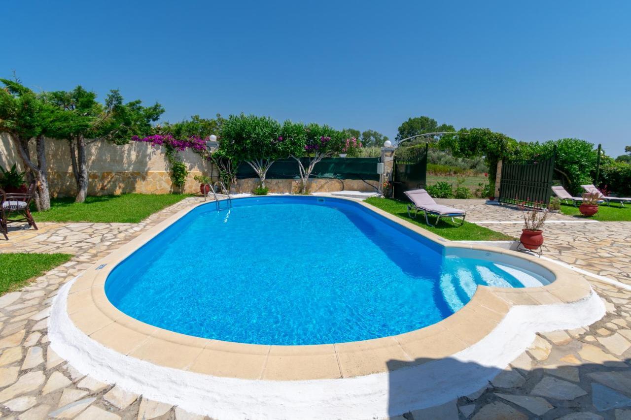 Villa Saia Halikounas Exterior photo